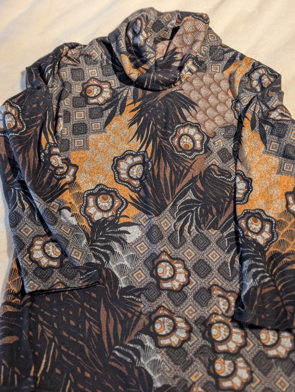 Anna Bella Turtleneck Floral Print Top in Black and Mustard. Xl